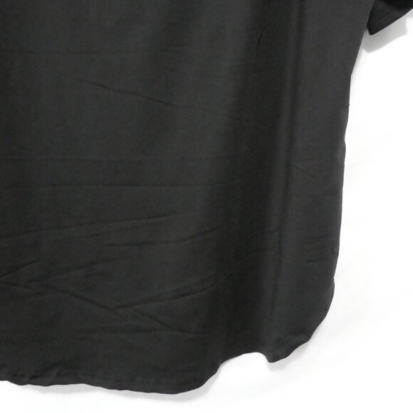 SHEIN - Curve | 2XL | Black Short Sleeve Top With White Stripes and Zipper - Picture 13 of 13